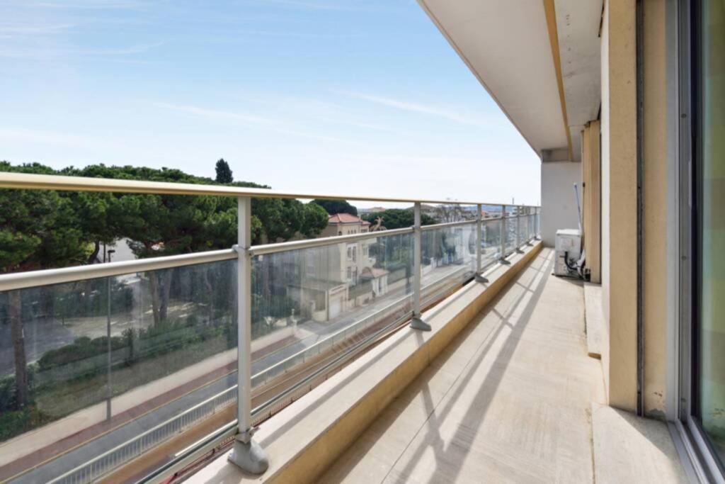 Appartement Spacieux Avec Vue Mer Proche Du Centre Cannes Exterior foto